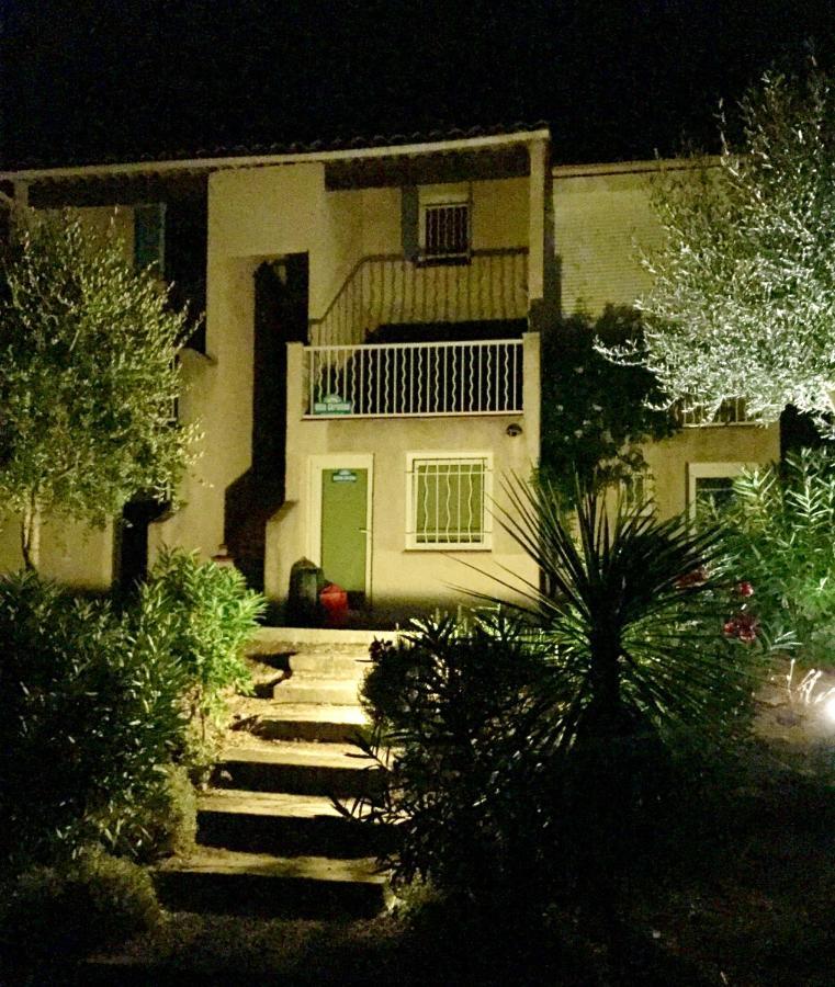 Maison Charmante A Cogolin Avec Vue Sur La Mer Et Piscine Dış mekan fotoğraf