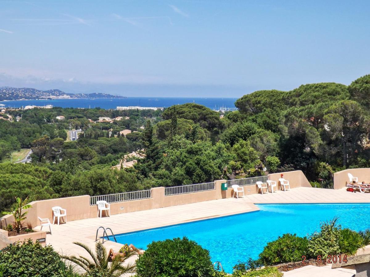 Maison Charmante A Cogolin Avec Vue Sur La Mer Et Piscine Dış mekan fotoğraf